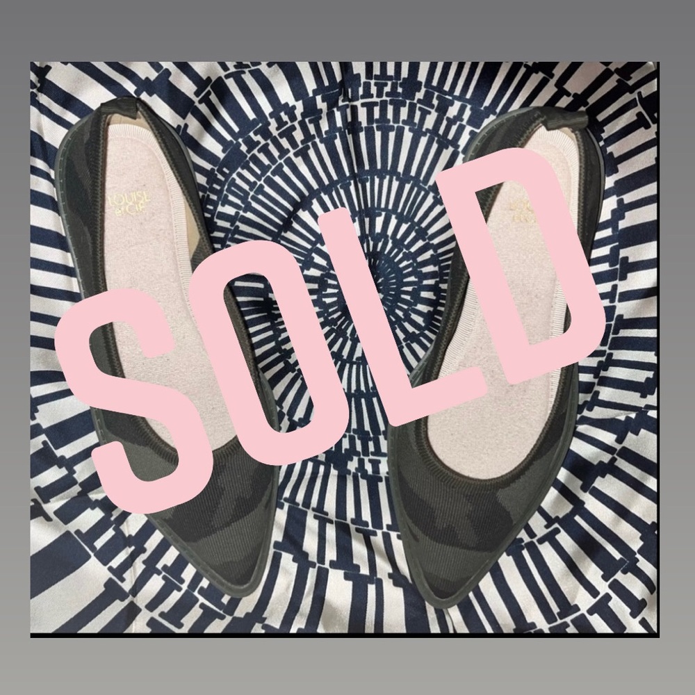 Louise et Cie Womens CLo-Celete Camo Flat Pointed